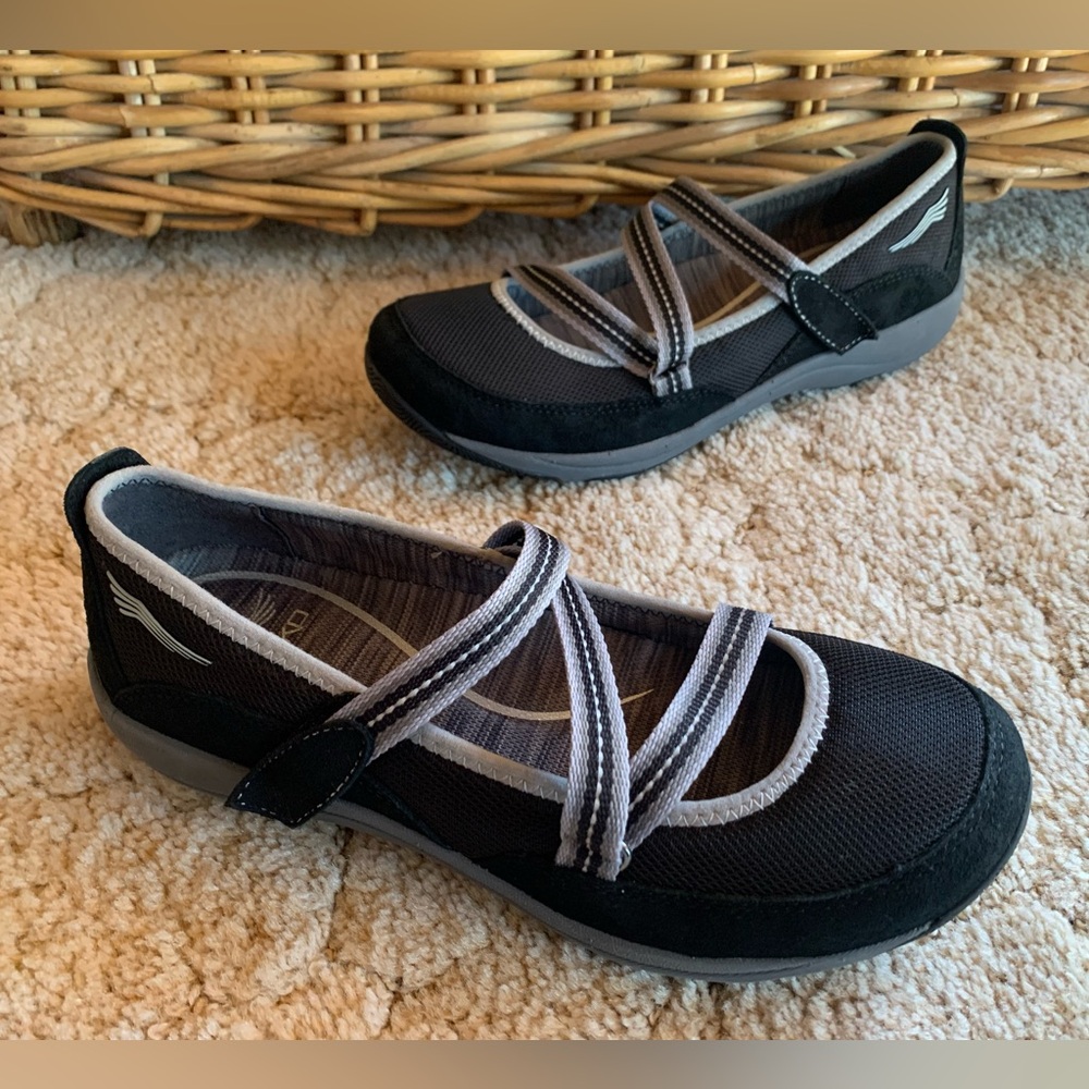 Dansko Black Mary Jane Sneakerina “Hazel” - Picture 5 of 15